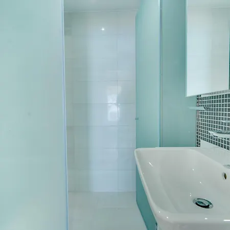 Resitour - Karina Heights Villa Tala
